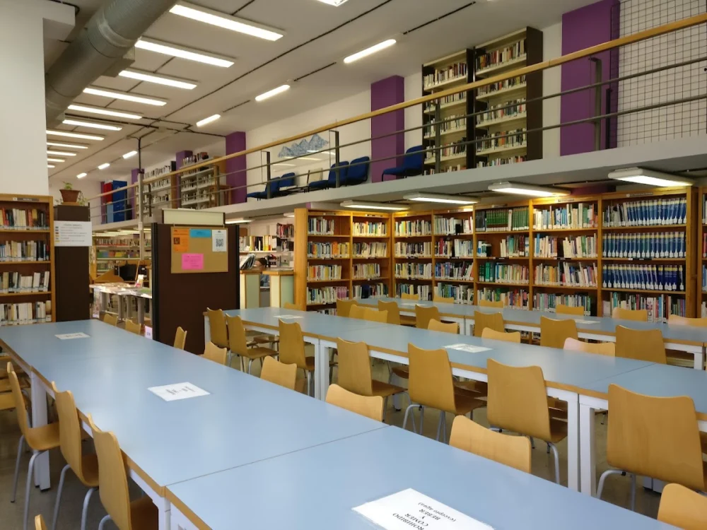 Biblioteca Pública Municipal Blas Infante