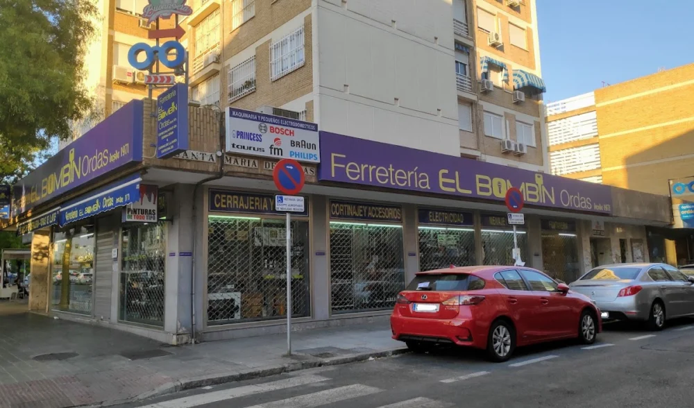 Ferretería "El Bombín" ORDÁS. Especialistas en Cerrajería.