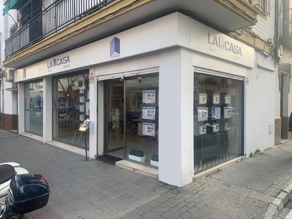 Inmobiliaria en Macarena | La Casa Agency | Desarrollo Macarena 2021 , S.L.